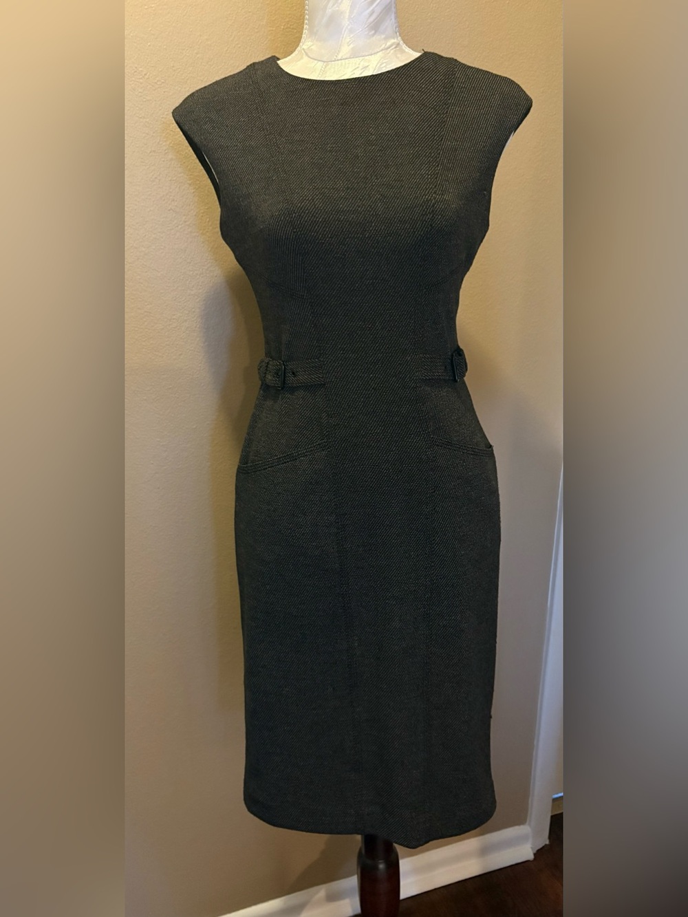Classic Sleeveless Sheath Dress in Charcoal Gray